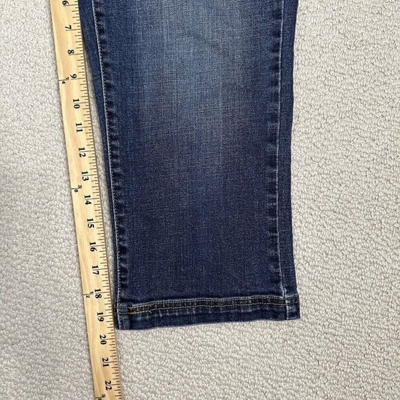Denizen Levis Blue Jeans Capri Pant Size 12 Cotton Blend Stretch Mid Rise - Picture 6 of 10